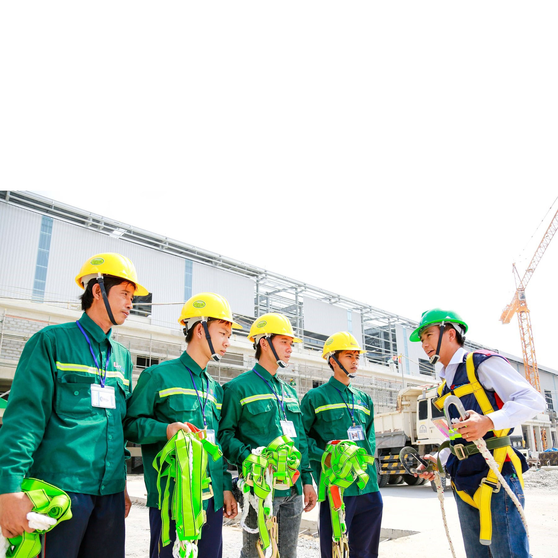 Hình ảnh tin tức Đảm báo các quy định an toàn bảo hộ lao động chỉ có 35 % doanh nghiệp đạt yêu cầu